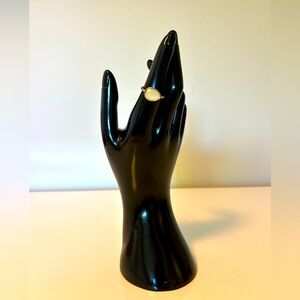 💍 Silver Ring with White Stone – Size 7.5| Oval Shape with Pointed Bottom 🤍